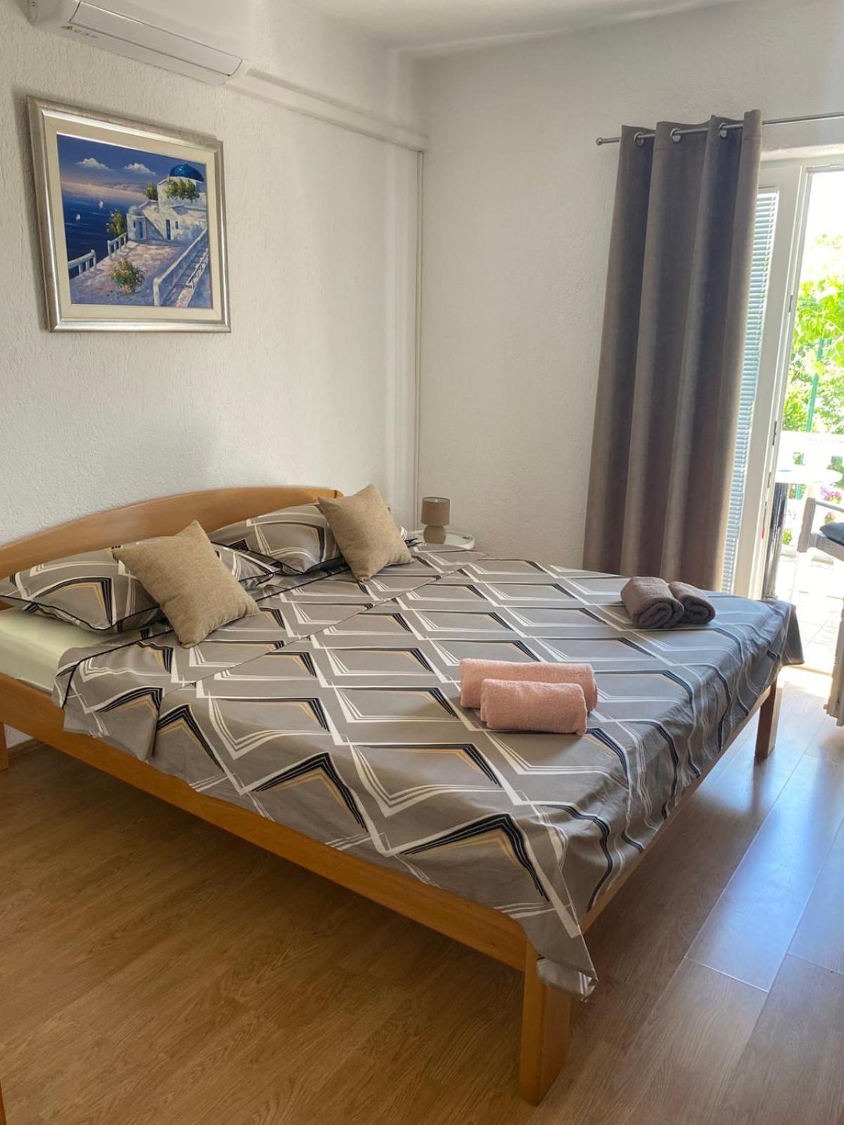 Room Josip Сень Экстерьер фото